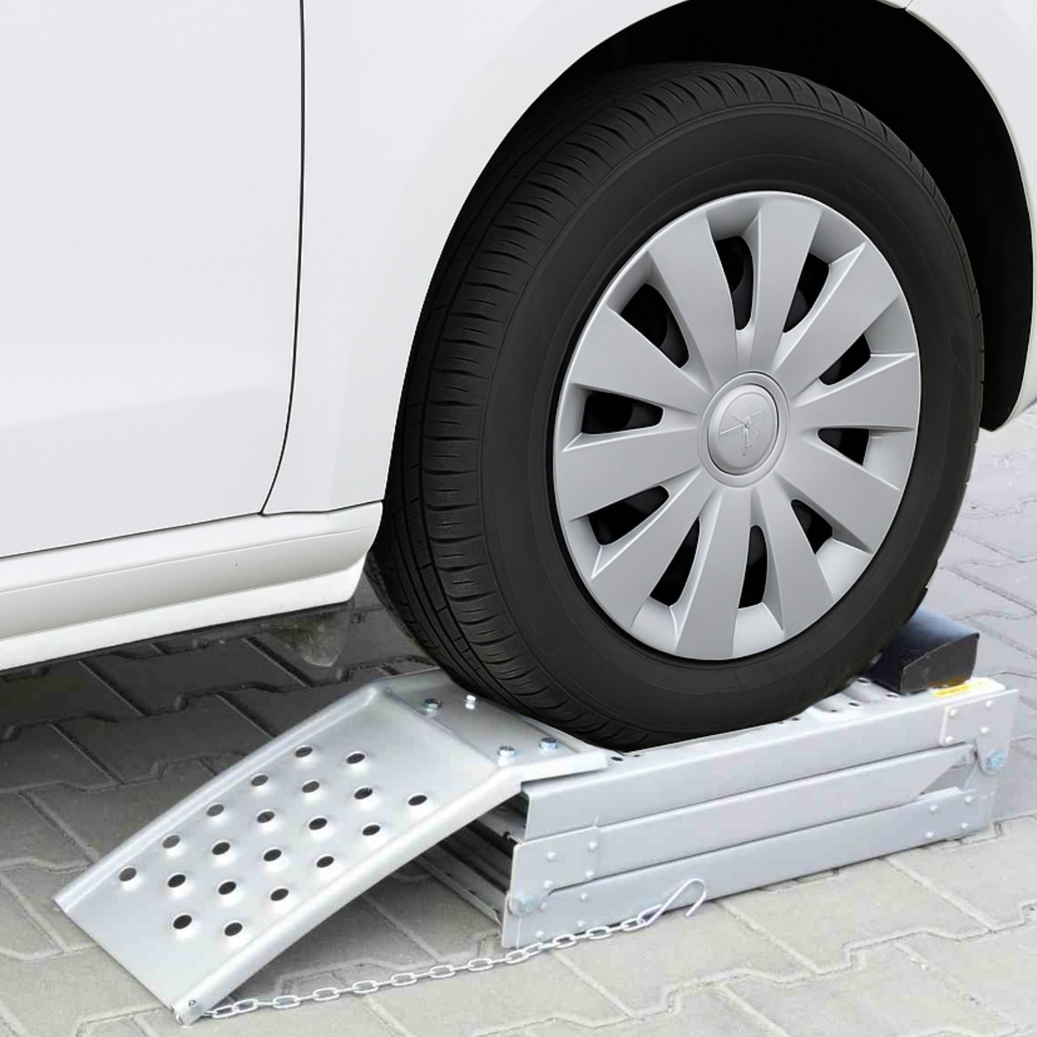 Nájazdové rampy skladacie do 2200 kg Nájazdy G02047